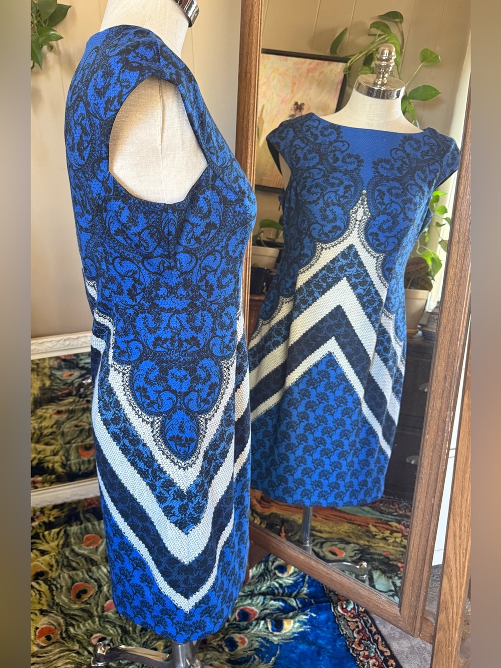 London Style Collection Geometric Lace Print Cap Sleeve Sheath Dress Size 12 - Picture 3 of 12